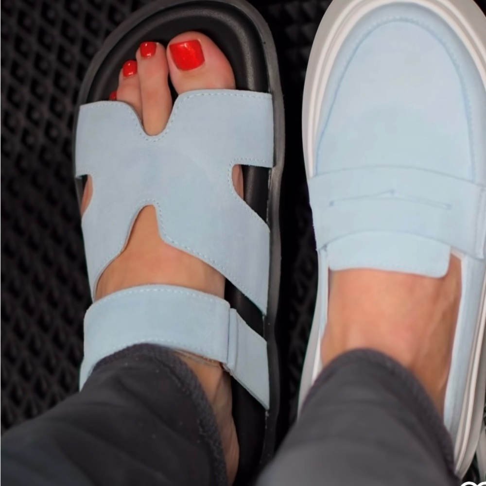 Suede sliders